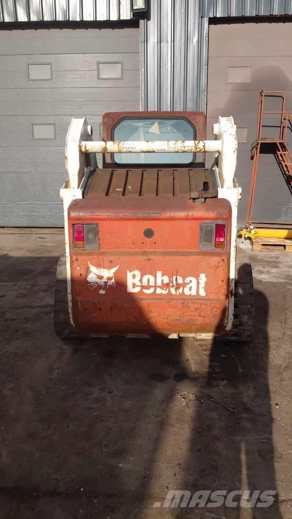 Bobcat T 190 Pásové nakladače