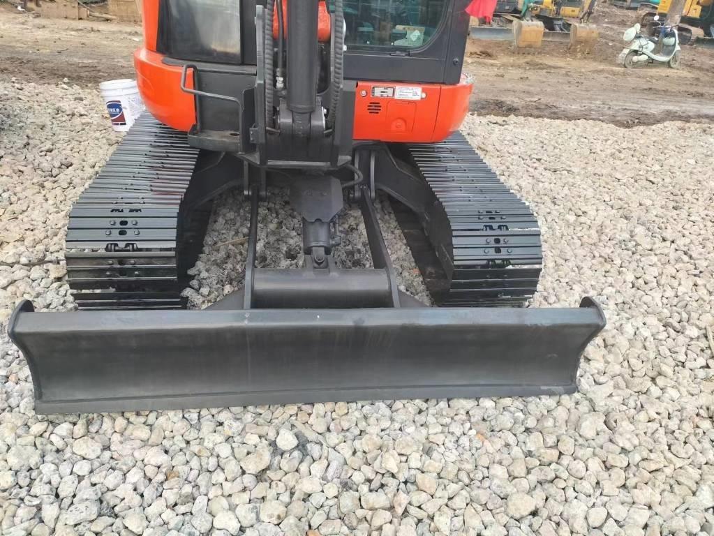 Kubota KX165-5 Pásové rýpadlá