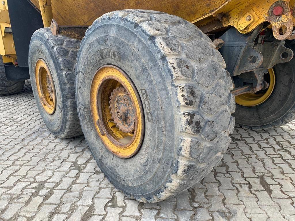 Komatsu HM 300-2 Kĺbové nákladné autá