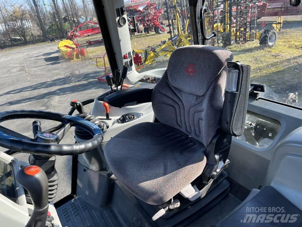 Massey Ferguson 5465 Traktory