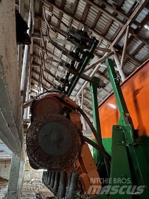Amazone Citan 6000 Mechanické sejačky