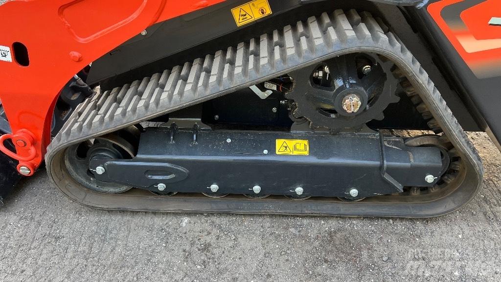 Kubota SCL 1000 Šmykom riadené nakladače