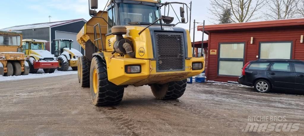 Bell B 30 D 6X6 Kĺbové nákladné autá