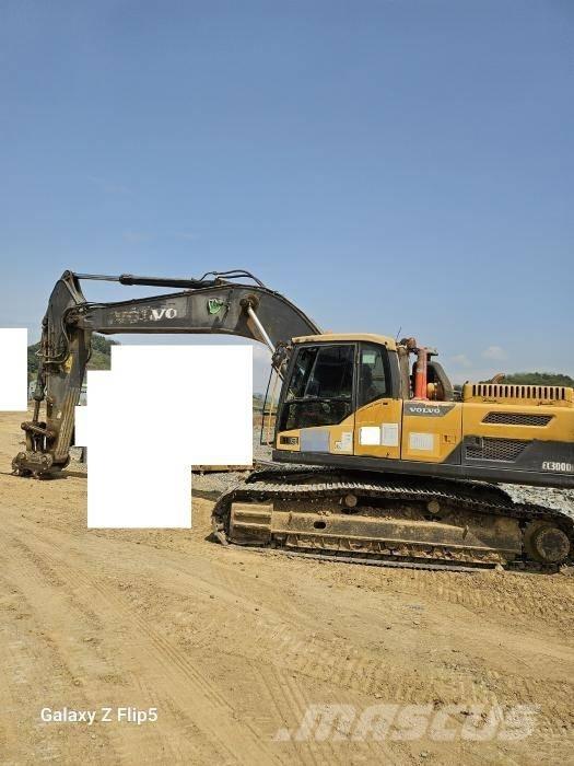 Volvo EC 300 D Pásové rýpadlá