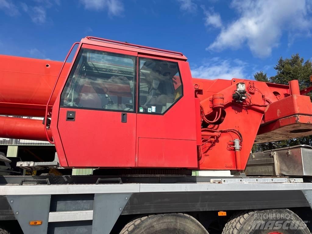 Liebherr LTM 1080-1 Univerzálne terénne žeriavy