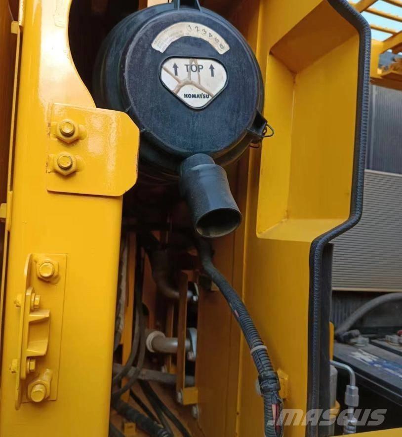 Komatsu PC 160 LC Pásové rýpadlá