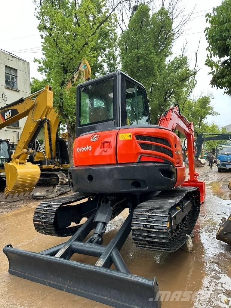 Kubota KX 155 Pásové rýpadlá