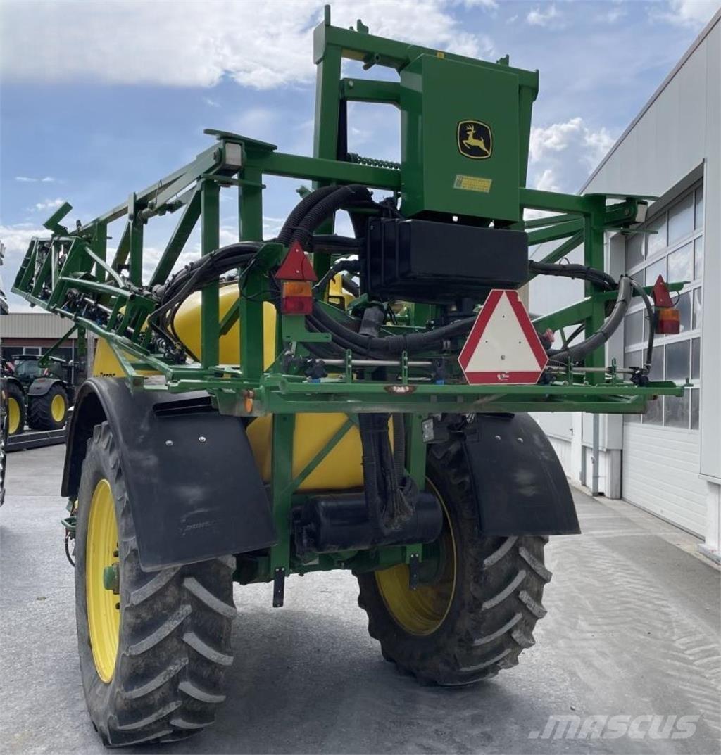 John Deere M 740 i Ťahané postrekovače