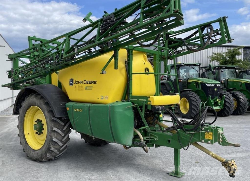 John Deere M 740 i Ťahané postrekovače