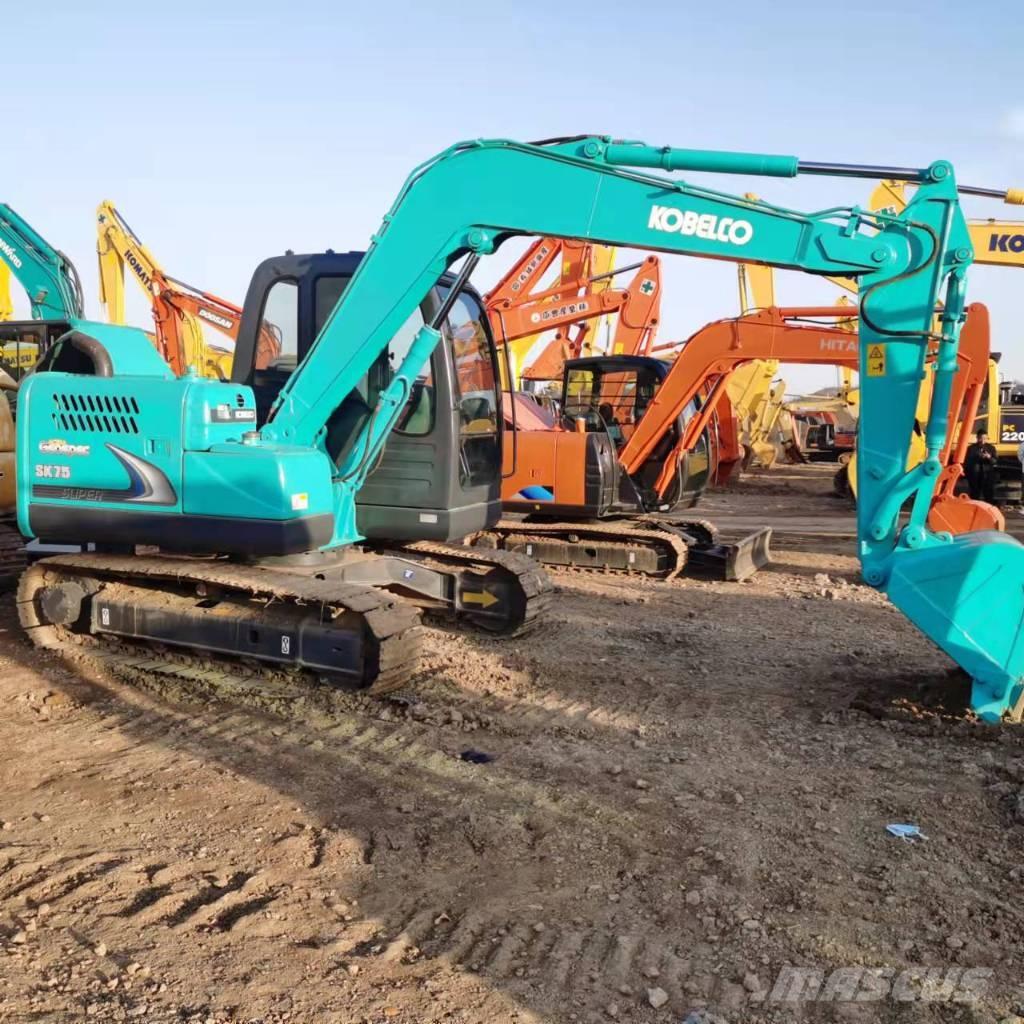 Kobelco SK75-8 Midi rýpadlá 7 t - 12 t