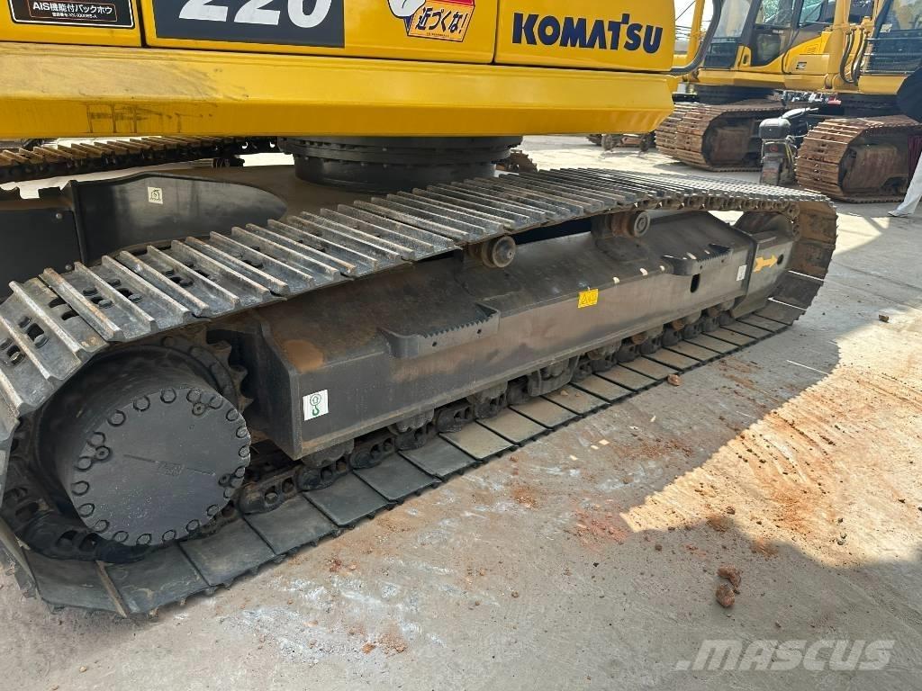 Komatsu PC220-8 Midi rýpadlá 7 t - 12 t