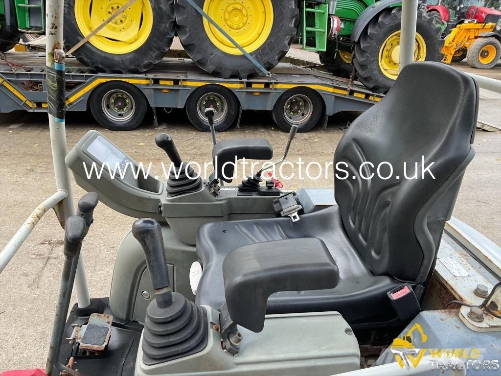 Takeuchi TB 216 Mini rýpadlá < 7t