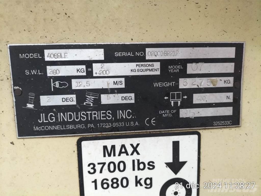 JLG 4069LE Nožnicové zdvíhacie plošiny