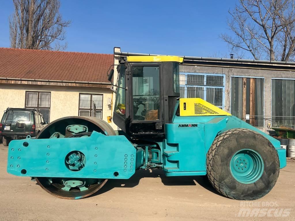 Ammann AC 190 Kombinované valce