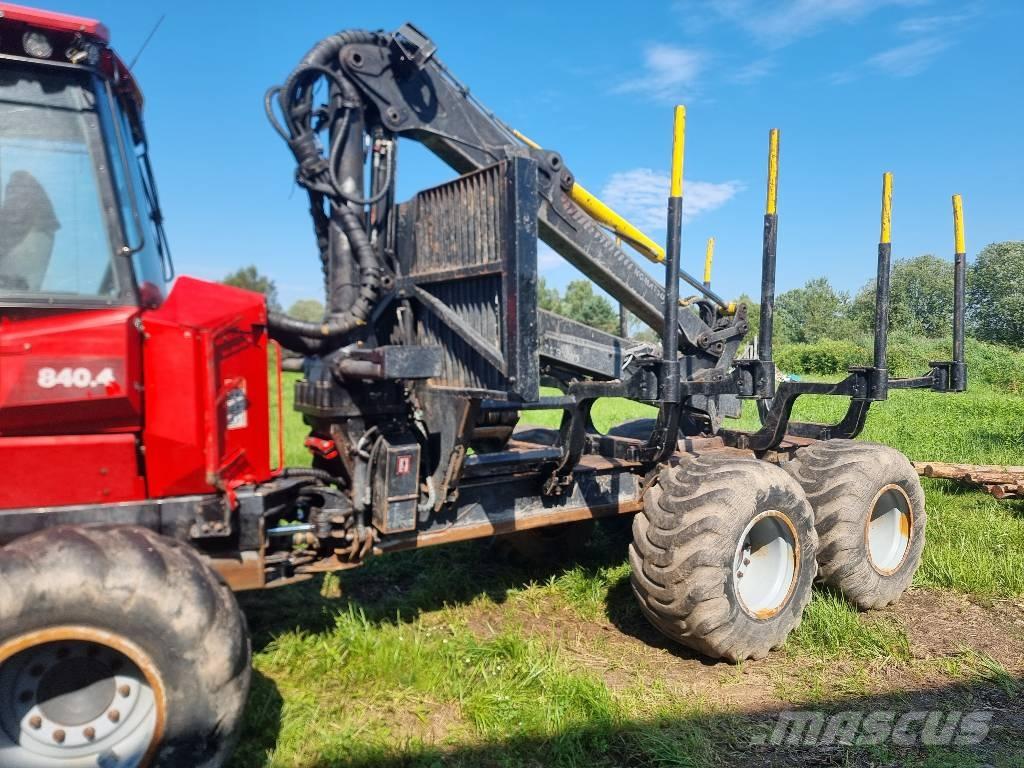 Komatsu 840.4 Lesné traktory
