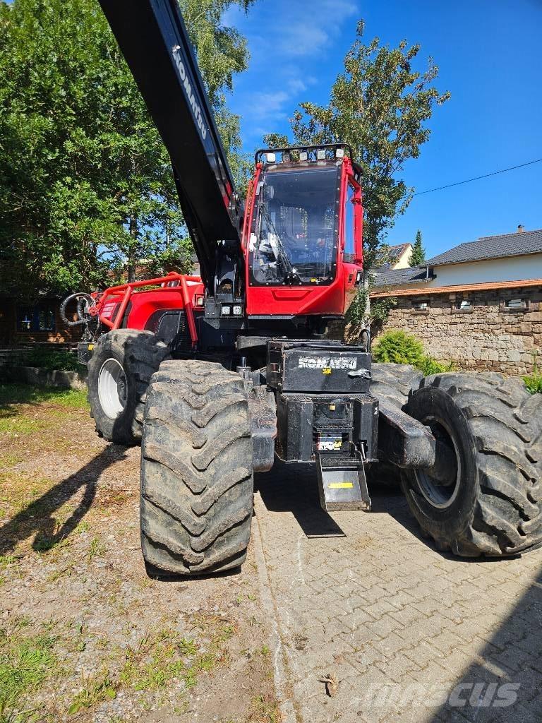 Komatsu 951 Harvestory