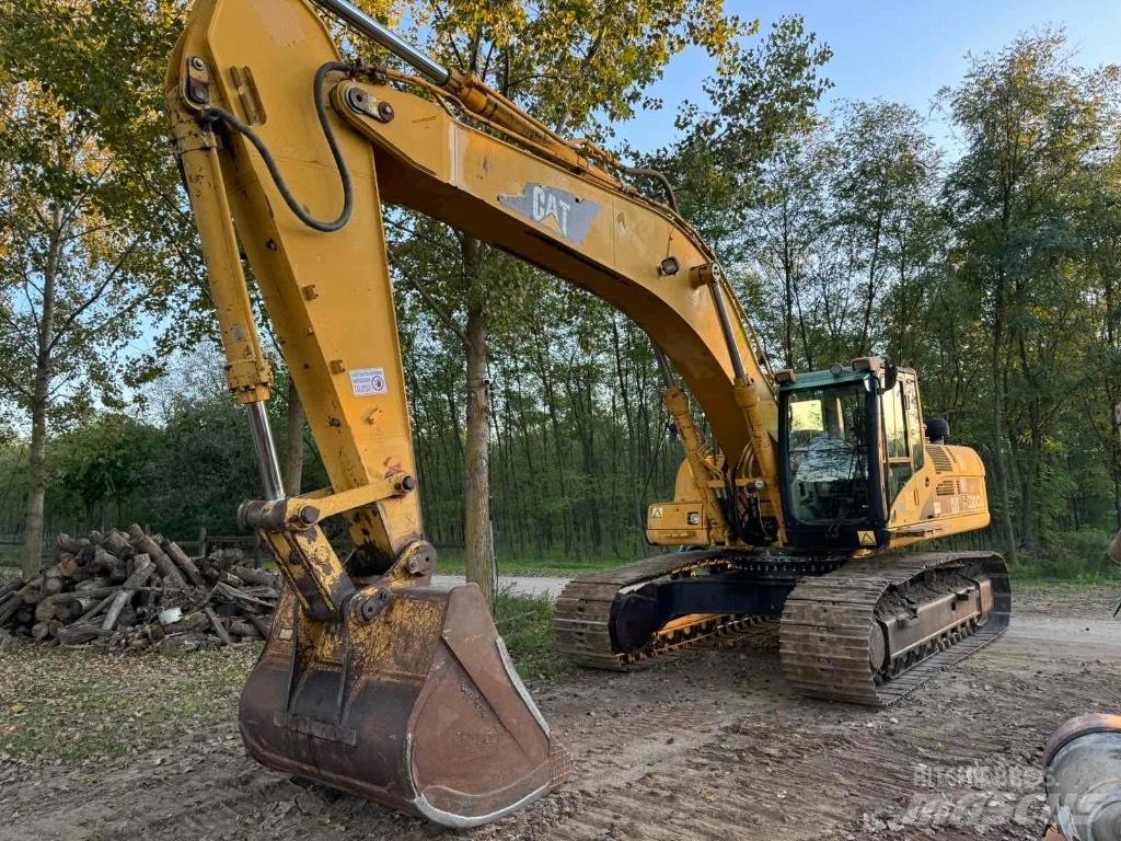 CAT 330CL Pásové rýpadlá