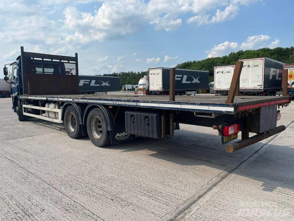 DAF CF330 Plošinové nákladné automobily/nákladné automobily so sklápacími bočnicami