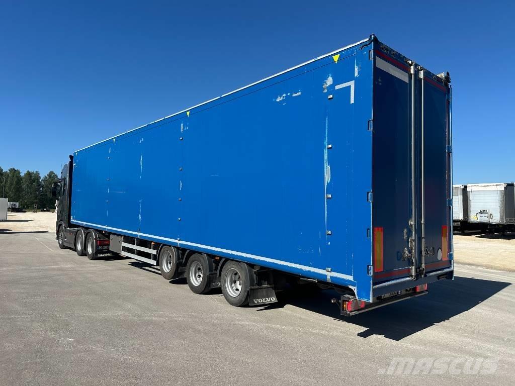 Kraker CF200 Návesy s pohyblivou podlahou
