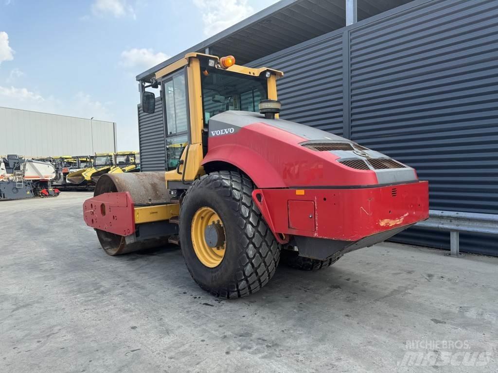 Volvo SD135B Ťahačové valce