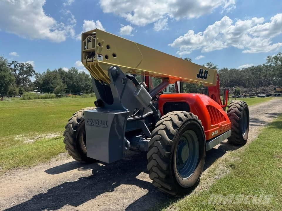 JLG G 6-42 Teleskopické manipulátory