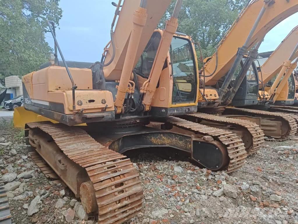 Hyundai R305LC-9T Pásové rýpadlá