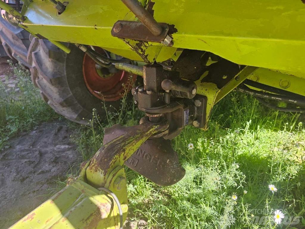 CLAAS Lexion 460 Kombinované zberacie stroje