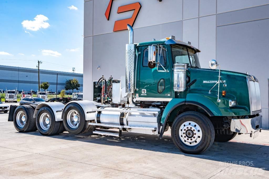 Western Star 4900 SB Ťahače