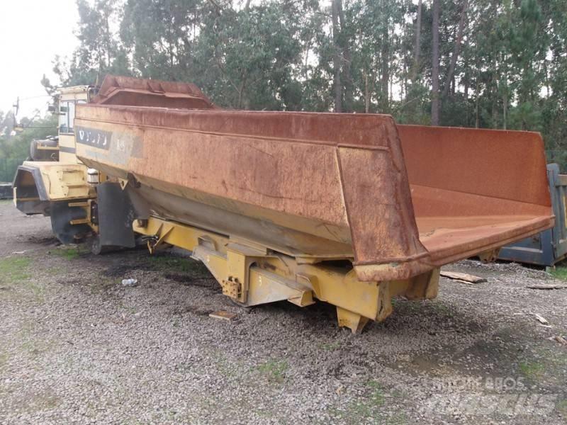 Volvo A35C (Parts) Podvozky a zavesenie kolies