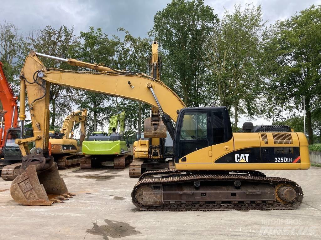 CAT 325 D Pásové rýpadlá