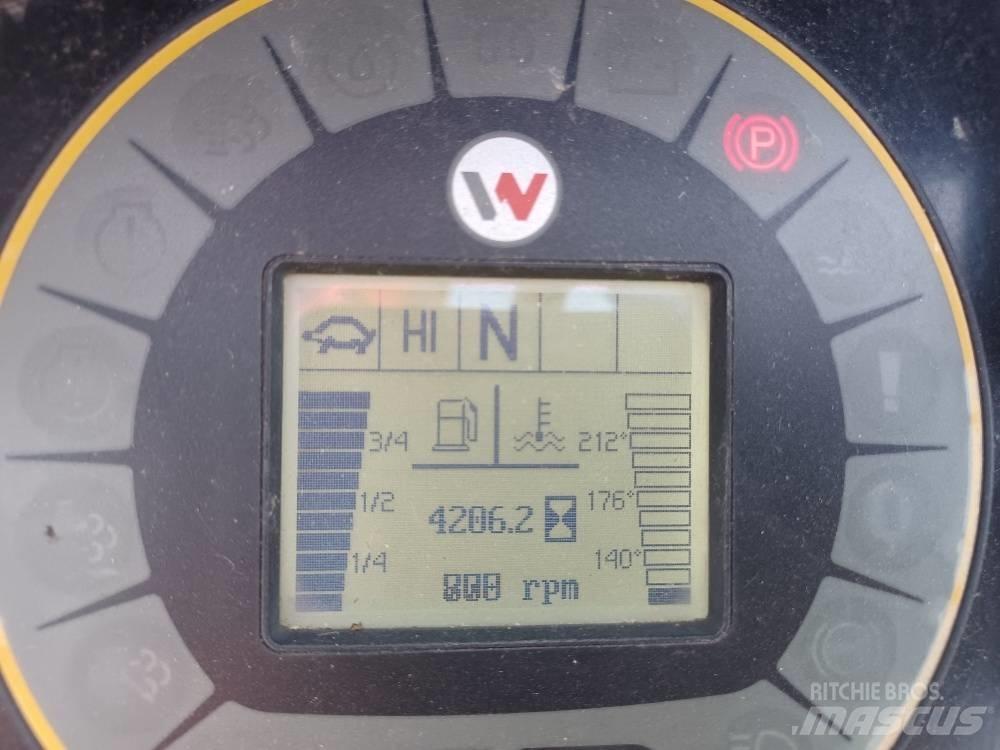 Neuson DW 60 Stavebné sklápače