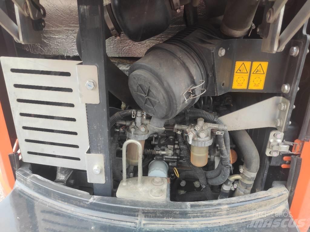 Hitachi ZX 26 U-6 Mini rýpadlá < 7t