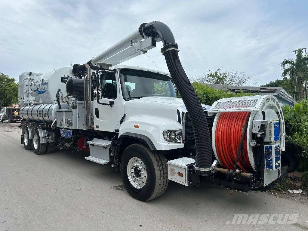 Freightliner 114 SD Kombinované/Čerpacie cisterny