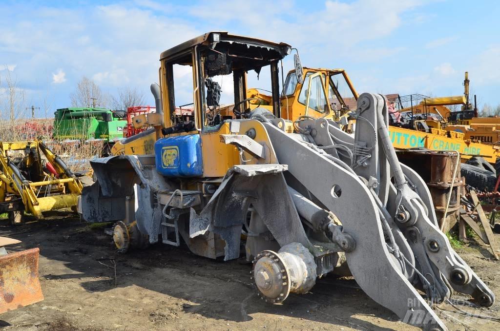 Volvo L110E Kolesové nakladače