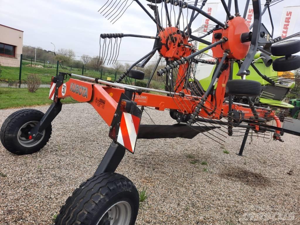 Kubota RA2072 Obracače a zhrabovače sena