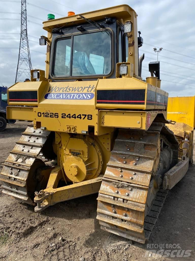 CAT D 6 R XL III Pásové dozéry