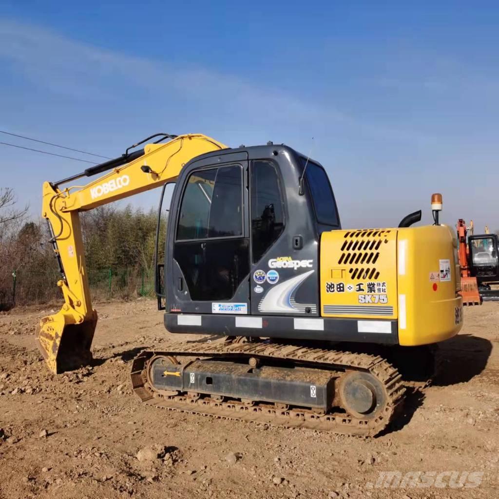 Kobelco SK75-8 Midi rýpadlá 7 t - 12 t