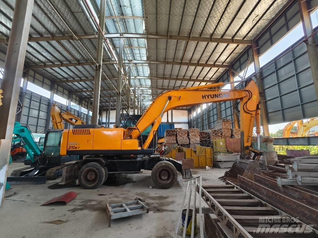 Hyundai R210w-7 Kolesové rýpadlá
