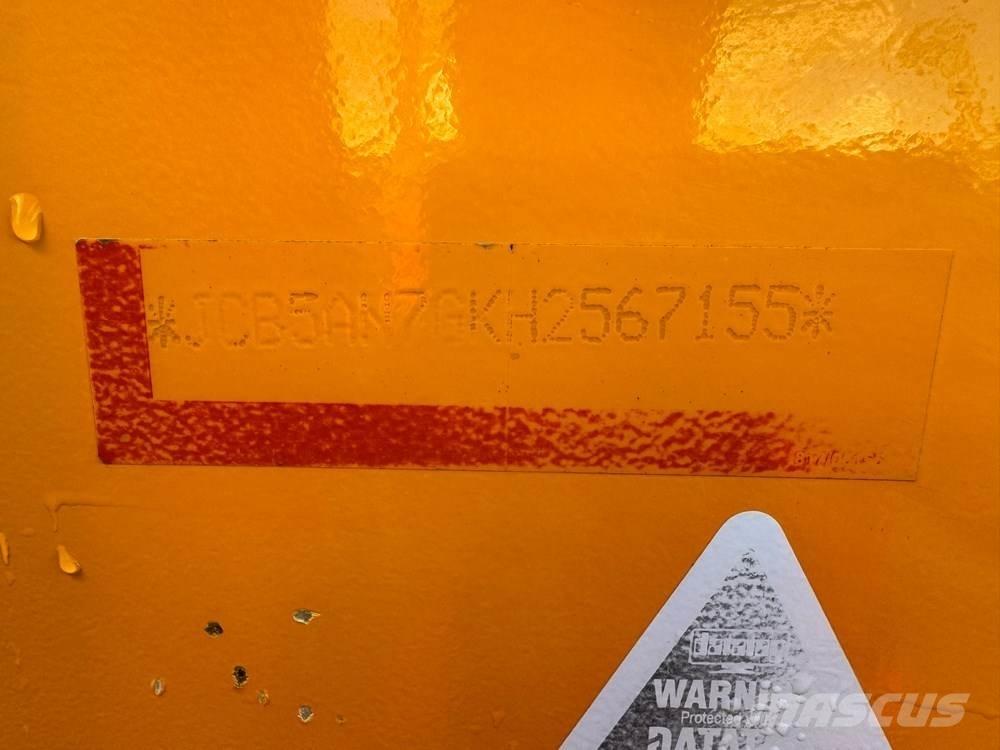 JCB 535V125 Teleskopické manipulátory