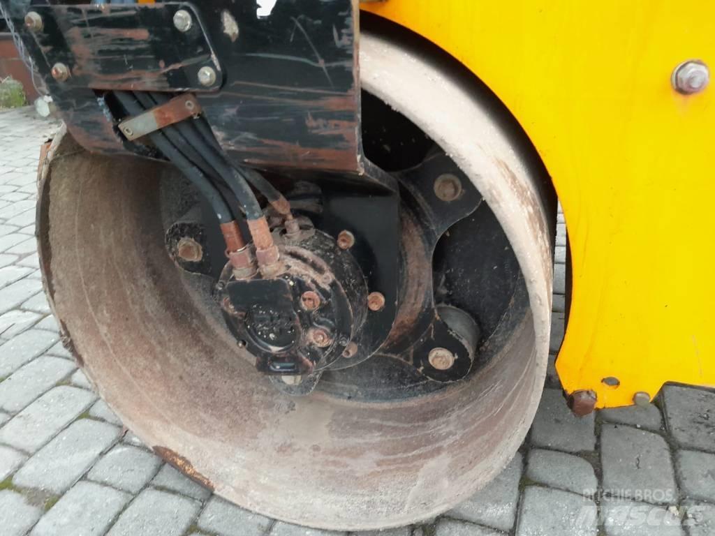 JCB VMT 260-120 Tandemové valce