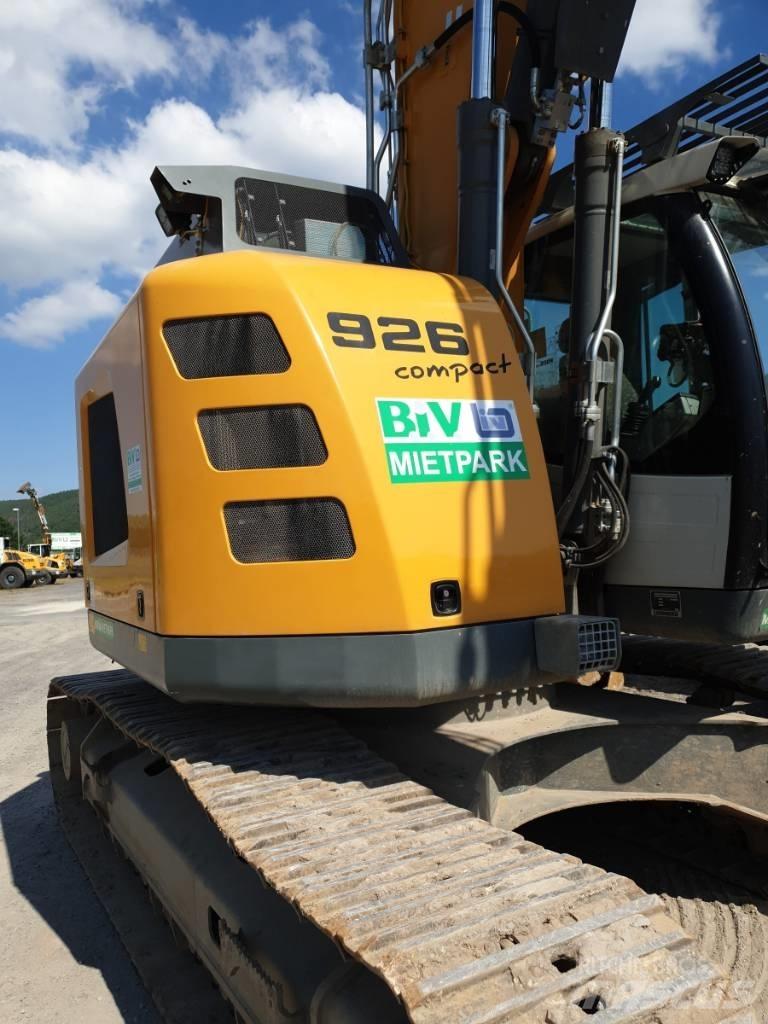 Liebherr R 926 Pásové rýpadlá