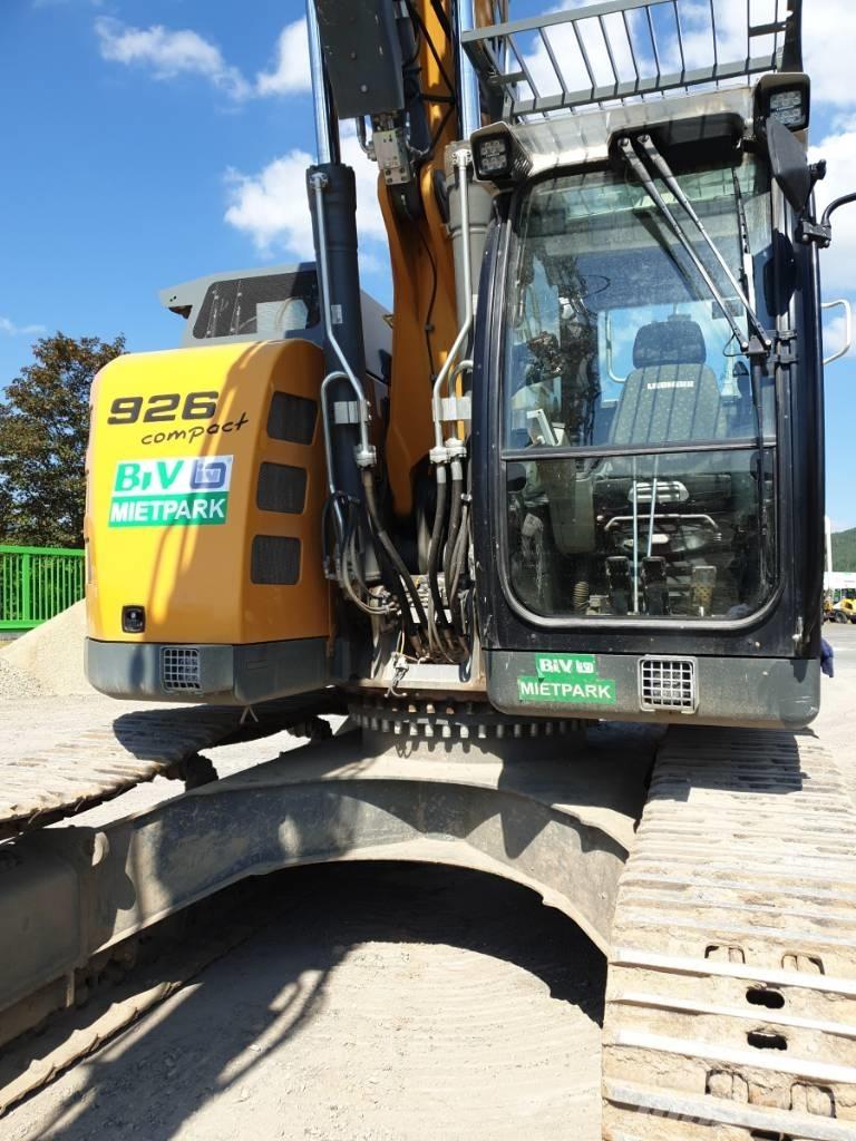 Liebherr R 926 Pásové rýpadlá