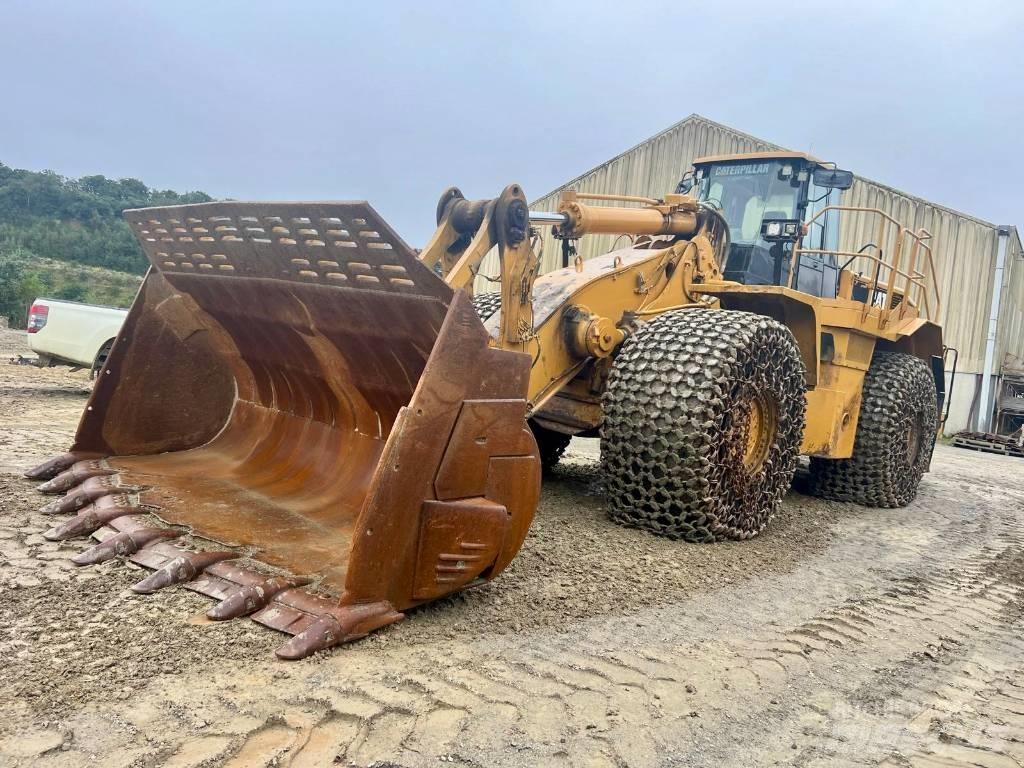 CAT 988 H Kolesové nakladače