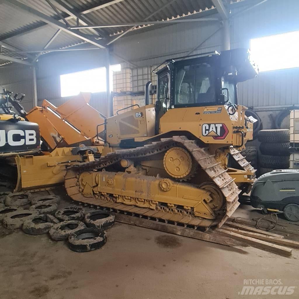 CAT D 5 LGP Pásové dozéry