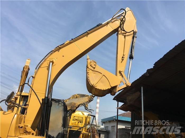 CAT 320 D Pásové rýpadlá