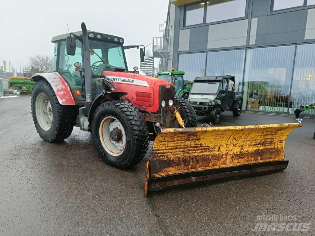 Massey Ferguson 5465 Traktory