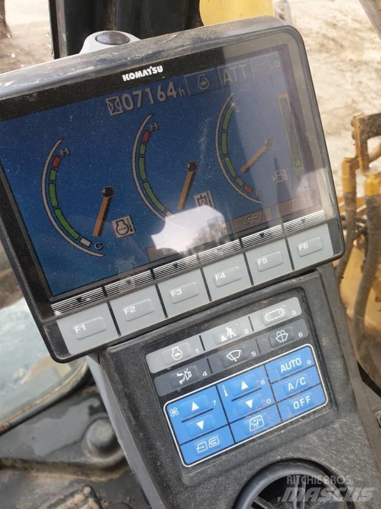 Komatsu PC138US-8 Pásové rýpadlá