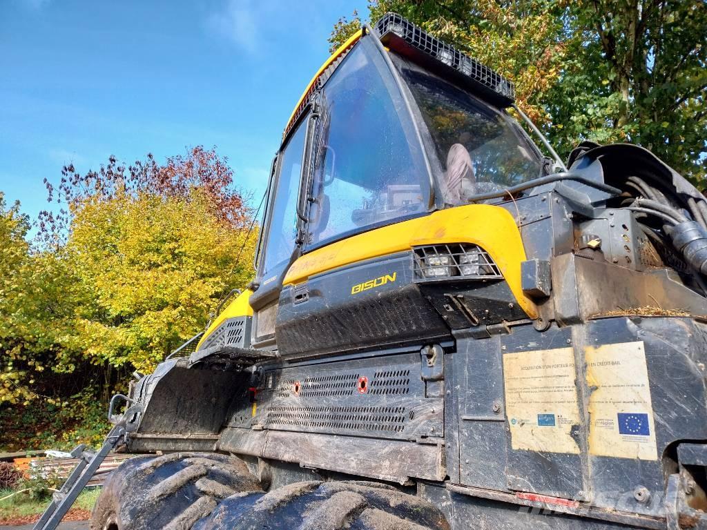 Ponsse Bison Lesné traktory