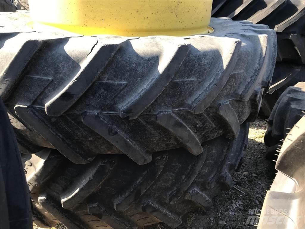Michelin 520/85R46 Pneumatiky, kolesá a ráfiky