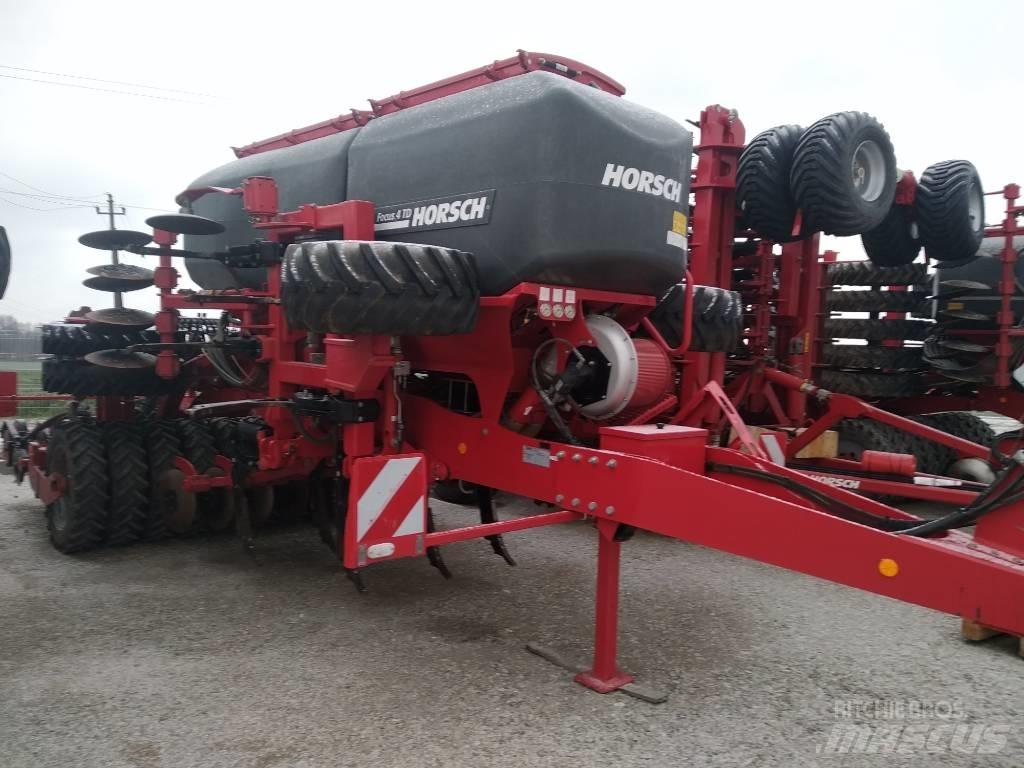 Horsch Focus 4 TD Mechanické sejačky